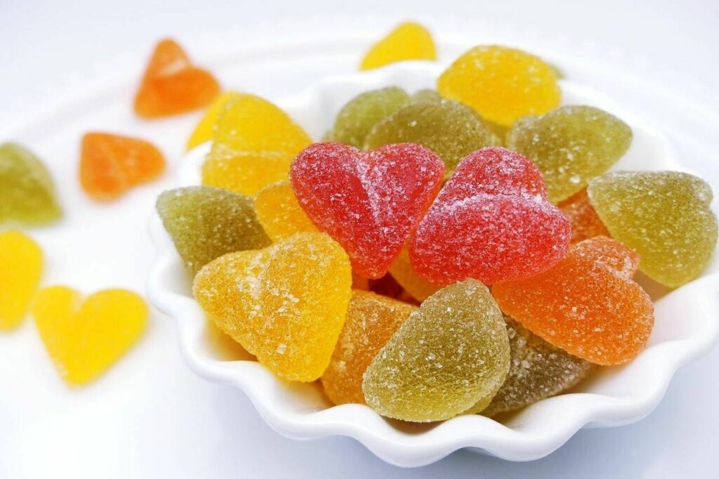 Exploring the Different Flavors and Ingredients in CBD Gummies